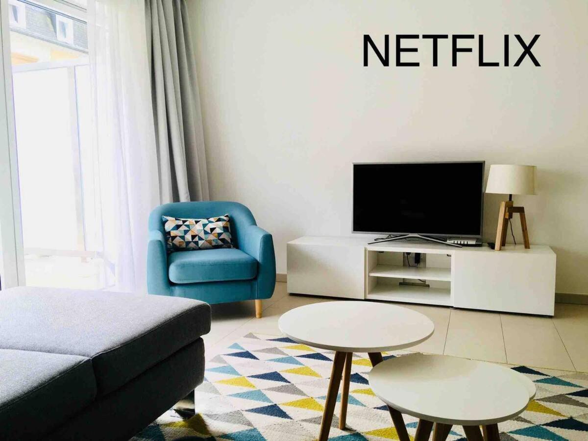 Retro Chic 100M2 Flat, In Center With Terrace And Parking- 92 Apartamento Luxemburgo Exterior foto